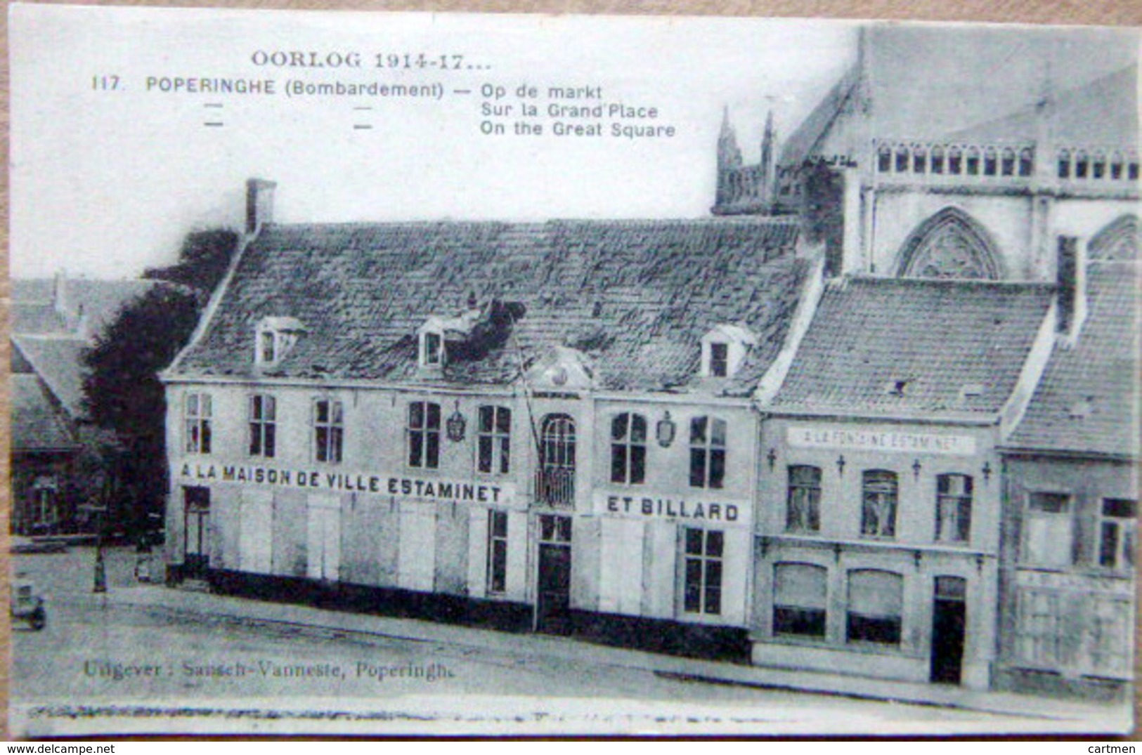 BELGIQUE POPERINGHUE  OORLOG 1917 SUR LA GRAND'PLACE ESTAMINET ET BILLARD - Autres & Non Classés