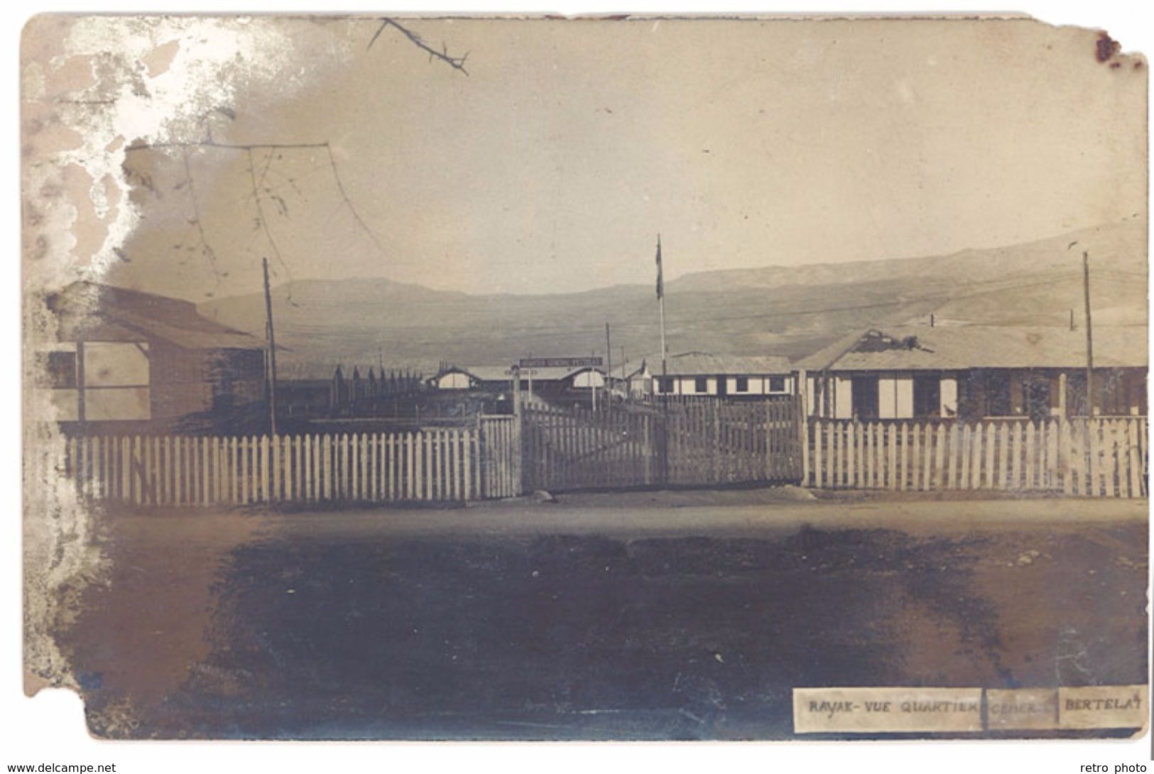 Cpa Carte-photo Liban, Syrie / Lebanon - Rayak, Vue Quartier Général Bertelat  ( Dans L'état ) - Liban