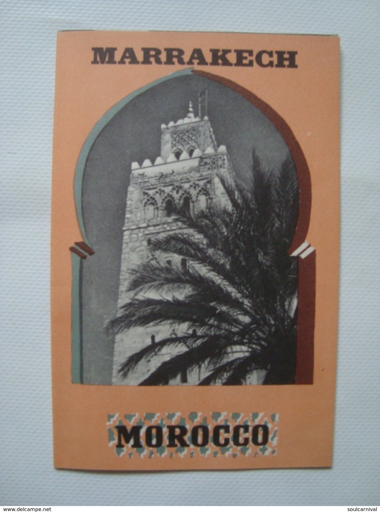 MARRAKECH - MAROC / MOROCCO, OFFICE MAROCAIN DU TOURISME. 1950 APROX. 12 PAGES FOLD. B/W PHOTOS. - Tourism Brochures