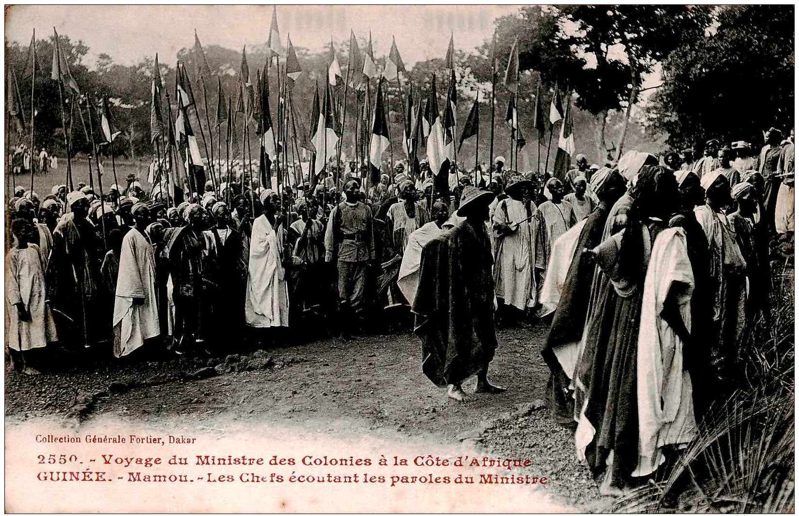 CPA Le Voyage Du Ministre Des Colonies à La Côte D' Afrique , Les Chefs écoutant Ses Proles à Mamou, Guinée Code Postal - Guinea