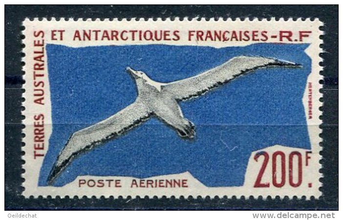 3281  -  TERRES AUSTRALES ET ANTARCTIQUES FRANCAISES  PA 4 **  200F Rouge-brun,bleu Et Noir     SUPERBE - Posta Aerea