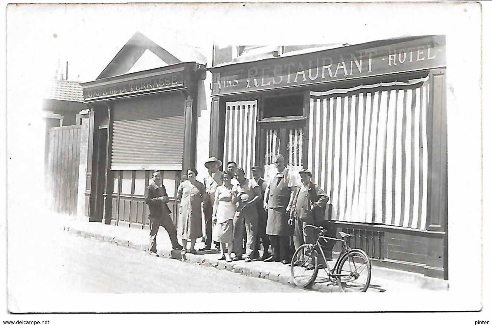 DEVANTURE DE MAGASIN - Restaurant Et Café De La Terrasse  - CARTE PHOTO - Restaurants