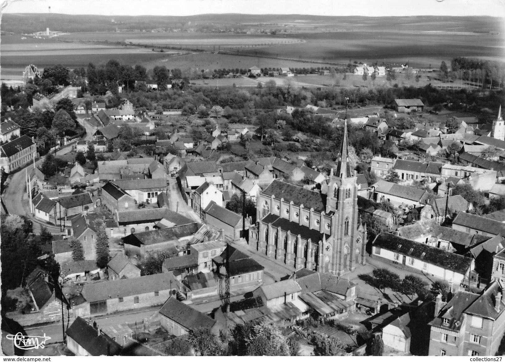 80-DAOURS-VUE AERIENNE - Autres & Non Classés