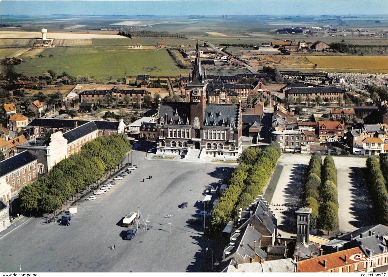 80-ALBERT- VUE AERIENNE L'HÔTEL DE VILLE - Albert