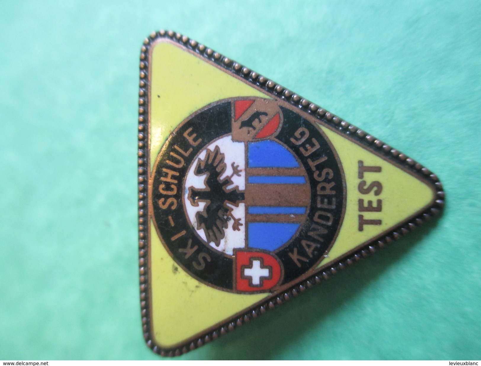 Insigne à épingle/Sports/Ski/ Ecole De Ski / Kandersteg/Suisse / Années 70-80   SPO144 - Sports D'hiver