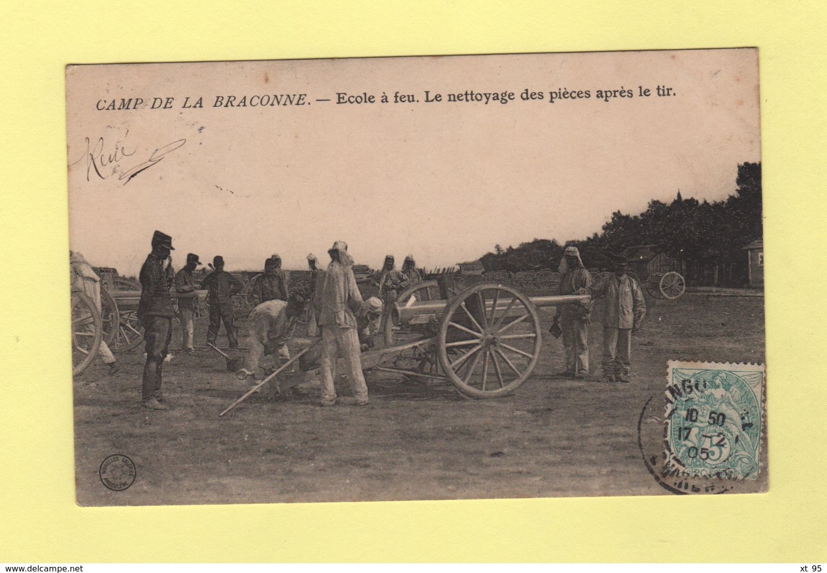 Camp De La Braconne - Ecole De Feu - Le Nettoyage Des Pieces Apres Le Tir - Other & Unclassified
