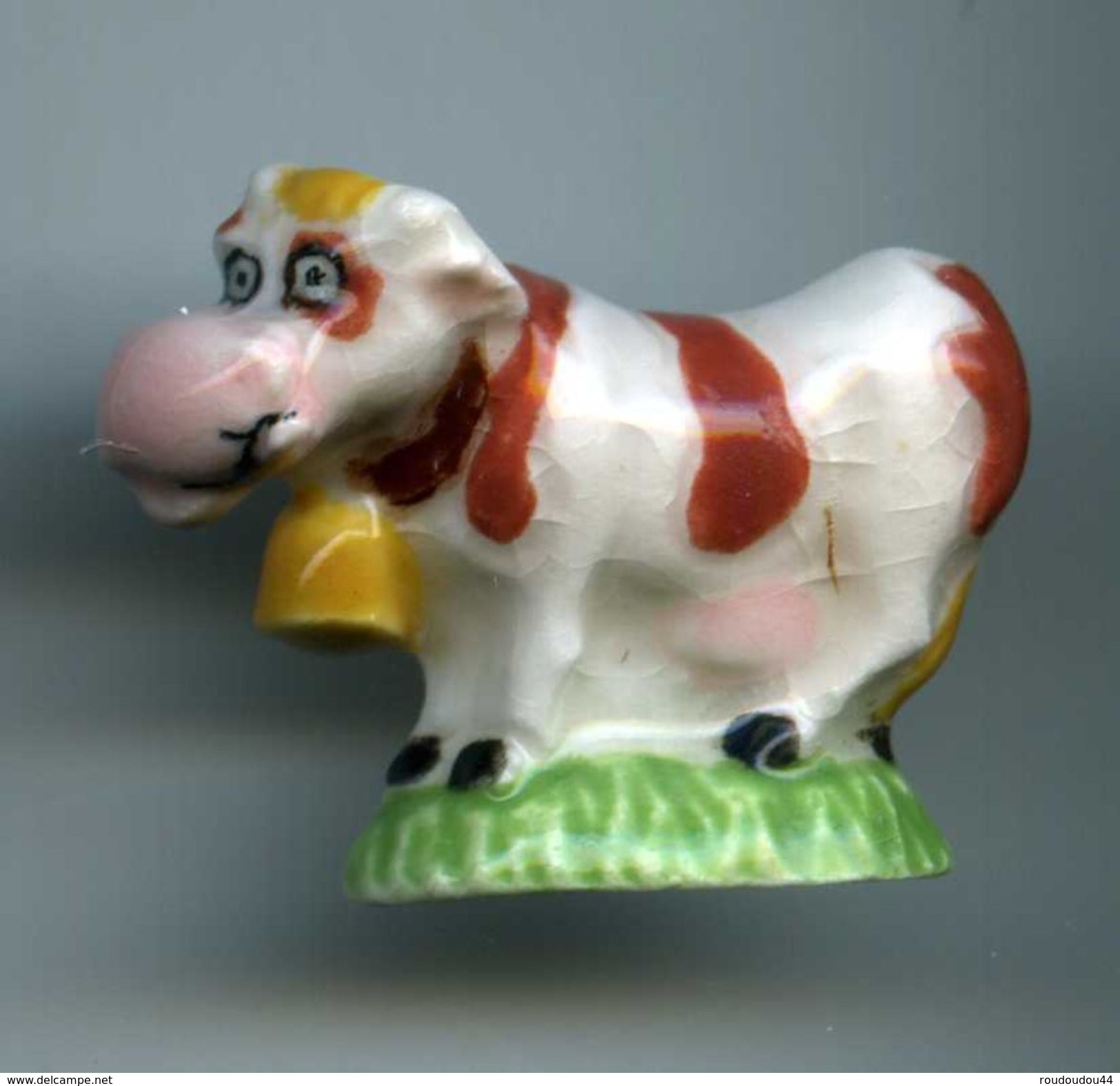 FEVES - FEVE PLATE - VACHE - Animaux