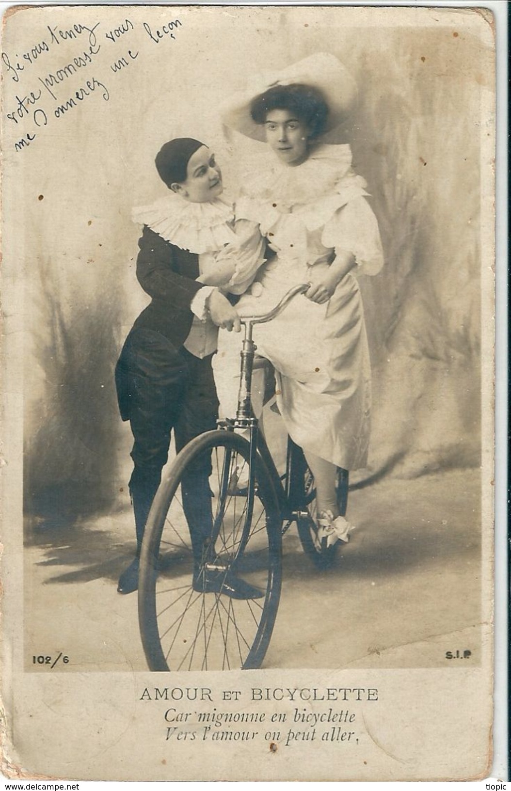 Photographie   -   AMOUR  Et  BICYCLETTE         % - Autres & Non Classés