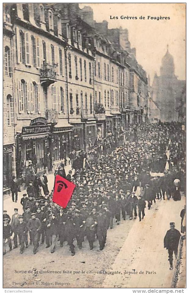 Fougères     35     Grève.       Sortie De La Conférence          (voir Scan) - Fougeres