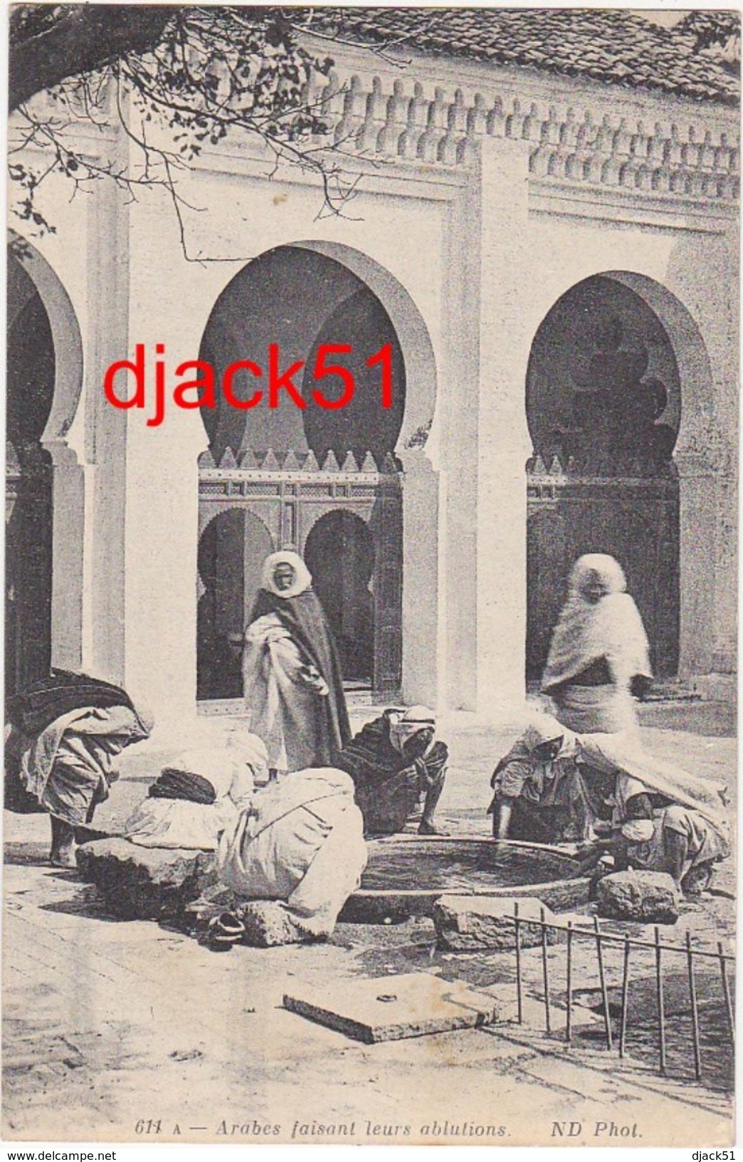 Algérie / Arabes Faisant Leurs Ablutions - ORAN - 1920 - Autres & Non Classés