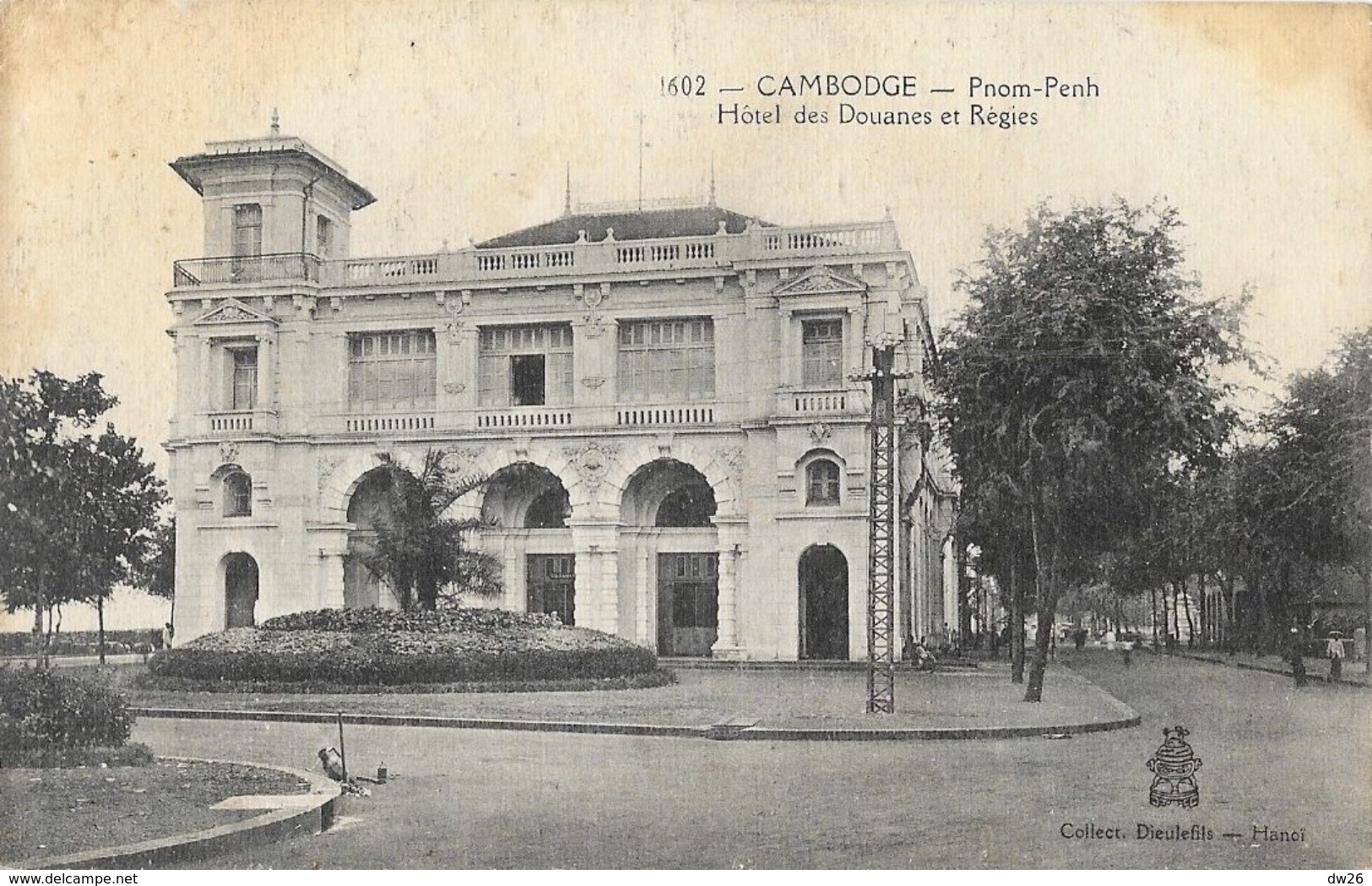 Cambodge - Pnom-Penh - Hôtel Des Douanes Et Régies - Collection Dieulefils - Carte N° 1602 Non Circulée - Cambodge