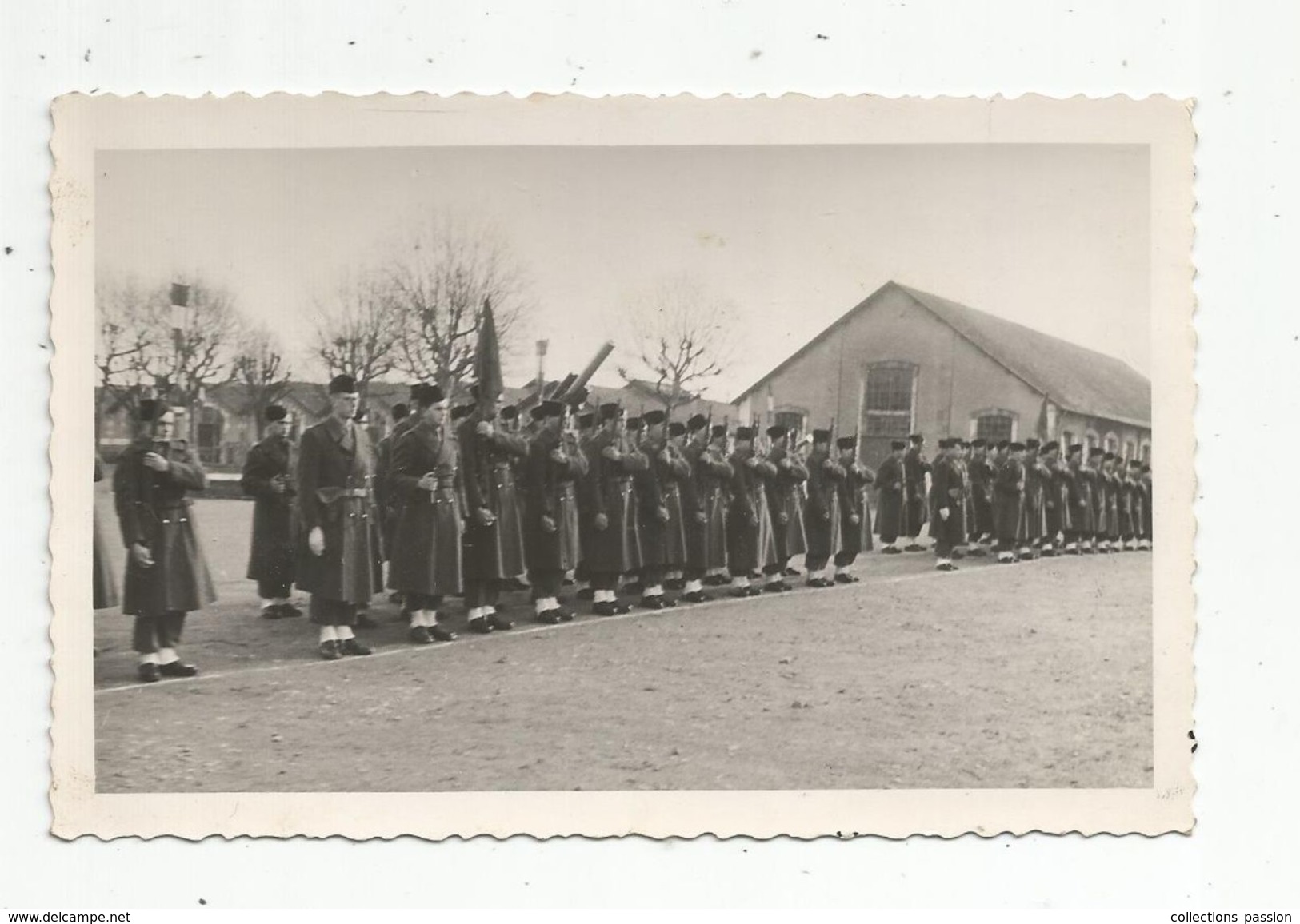 Cp , Militaria , Militaire , Revue , Rassemblement , CARTE PHOTO , écrite - Personnages