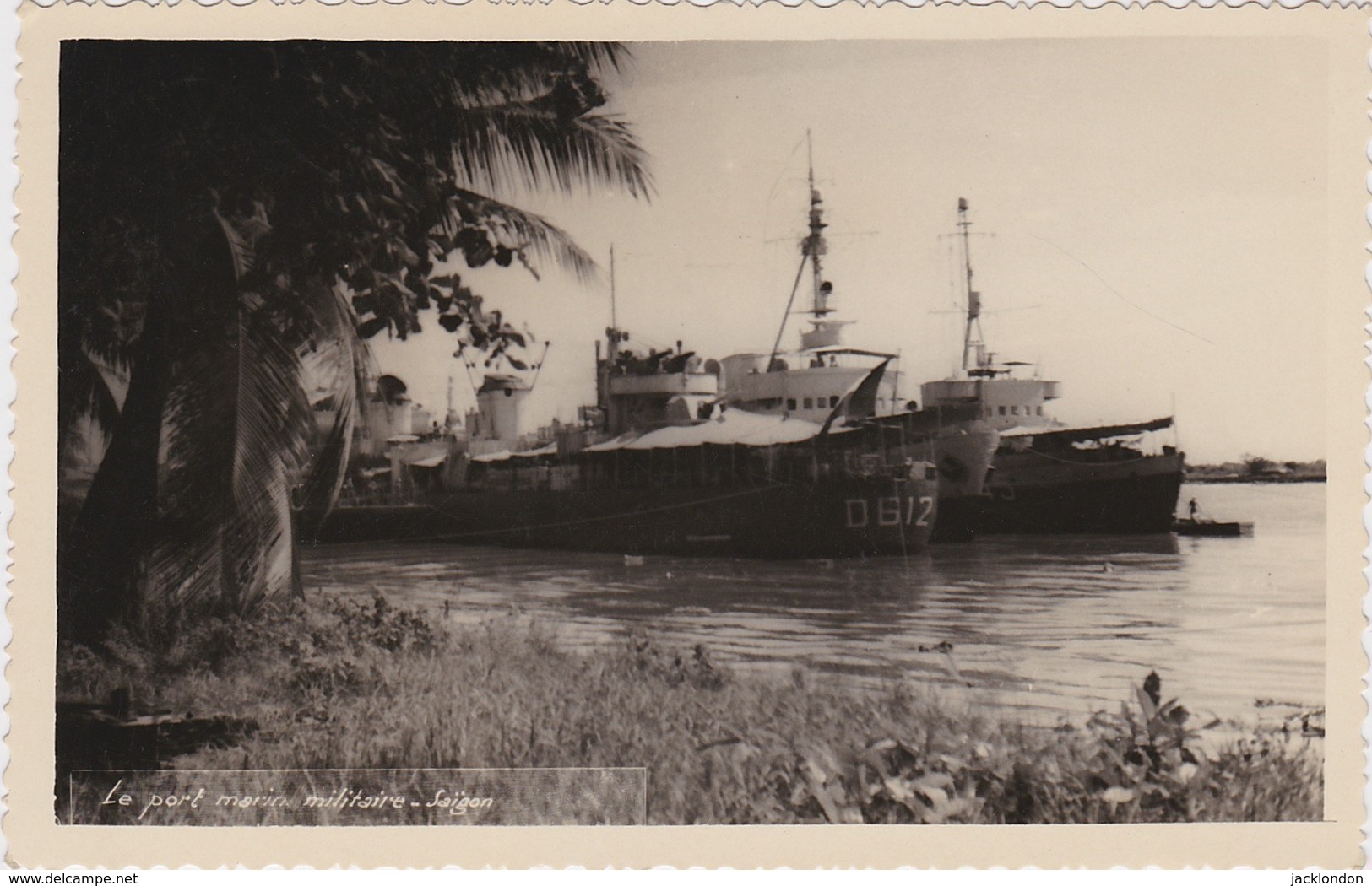 INDOCHINE VIET NAM SAÏGON  Le Port De Marine Militaire - Guerres - Autres