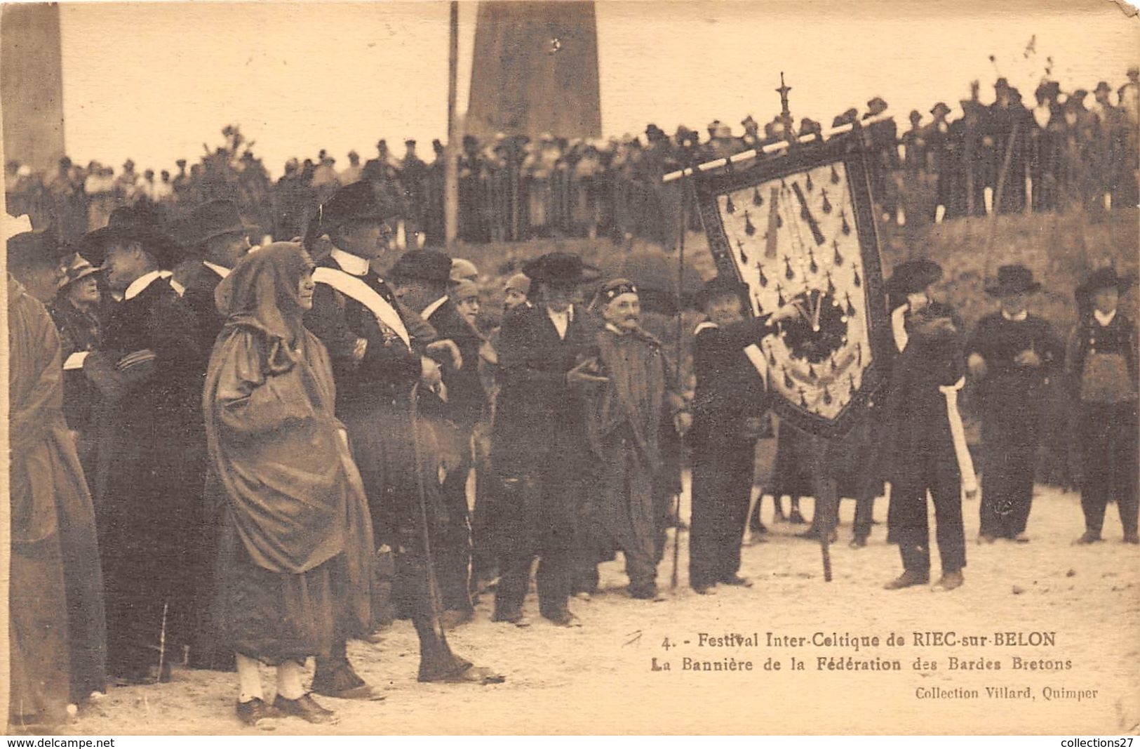 29-RIEC-SUR-BELON- FESTIVAL INTER-CELTIQUE , LA BANNIERE DE LA FEDERATION DES BARDES BRETONS - Autres & Non Classés