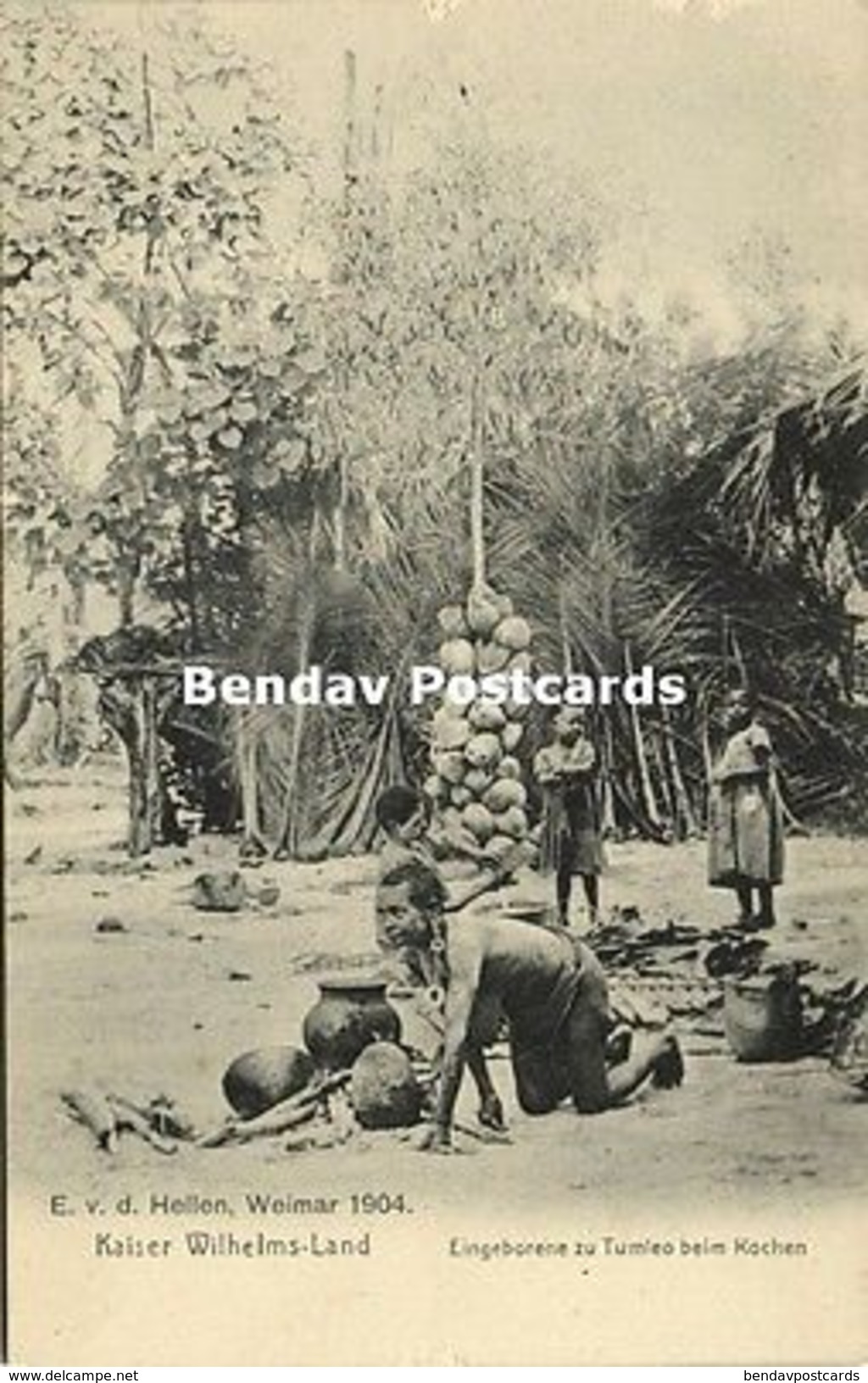 German New Guinea, Kaiser-Wilhelmsland, Papua Woman Cooking At Tumleo (1904) - Papua-Neuguinea