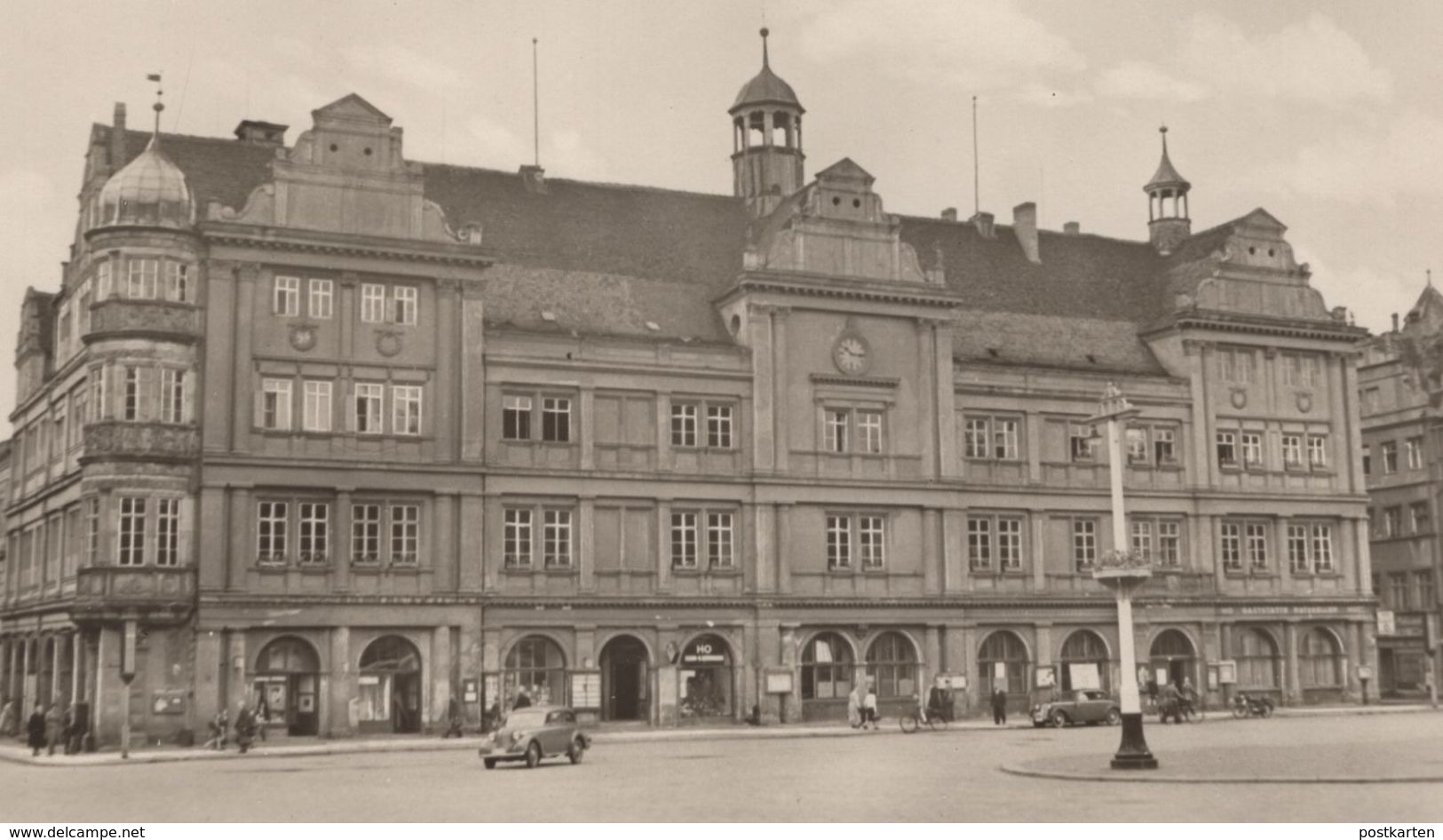 ALTE POSTKARTE TORGAU BEZIRK LEIPZIG MARKTPLATZ MIT RATHAUS AUTO Old Car AK Ansichtskarte Postcard Cpa - Torgau