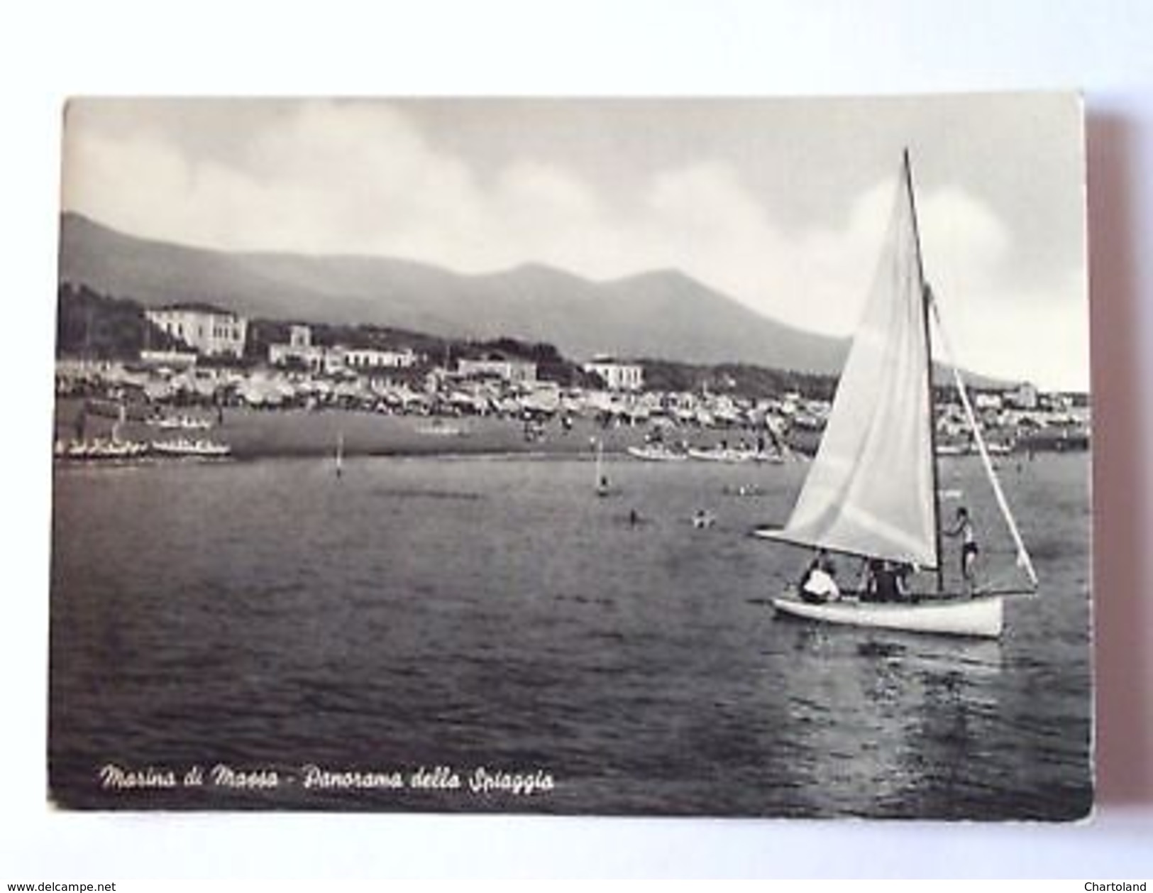 Cartolina Marina Di Massa Panorama Della Spiaggia 1953 - Massa