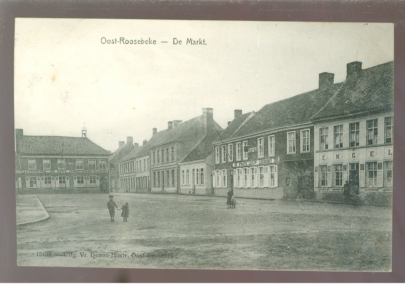 Oost - Roosbeke ( Oostrozebeke)    :   De Markt - Oostrozebeke