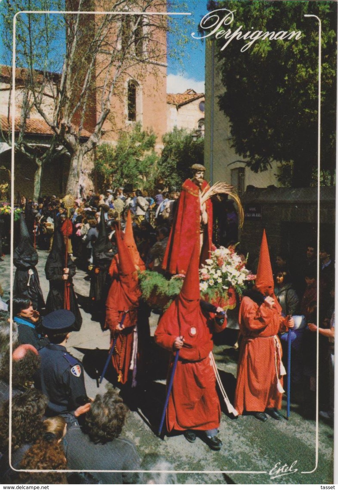 Lot 2 CPM : Perpignan 66 -pelerinage   Procession De La Sanch Sortie De L'église St Jacques à Perpignan   Voir 2 SCANS - Europa