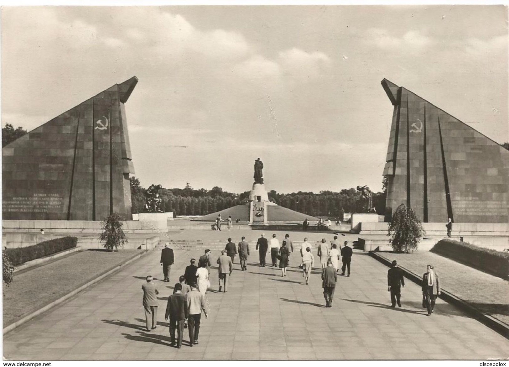 Y4456 Berlin - Treptow - Sowjetisches Ehrenmal / Viaggiata 1966 - Treptow