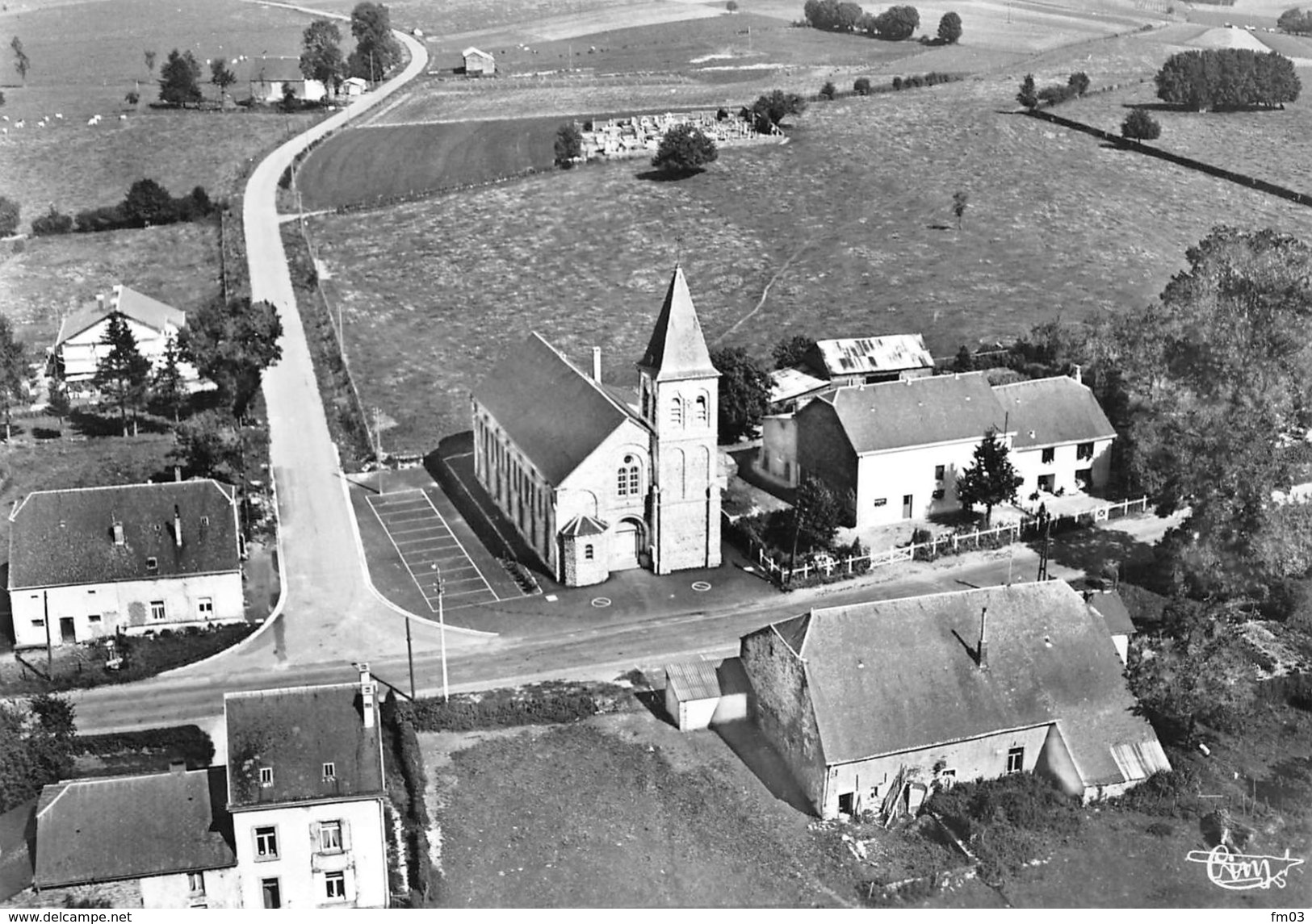 Léglise Assenois - Léglise