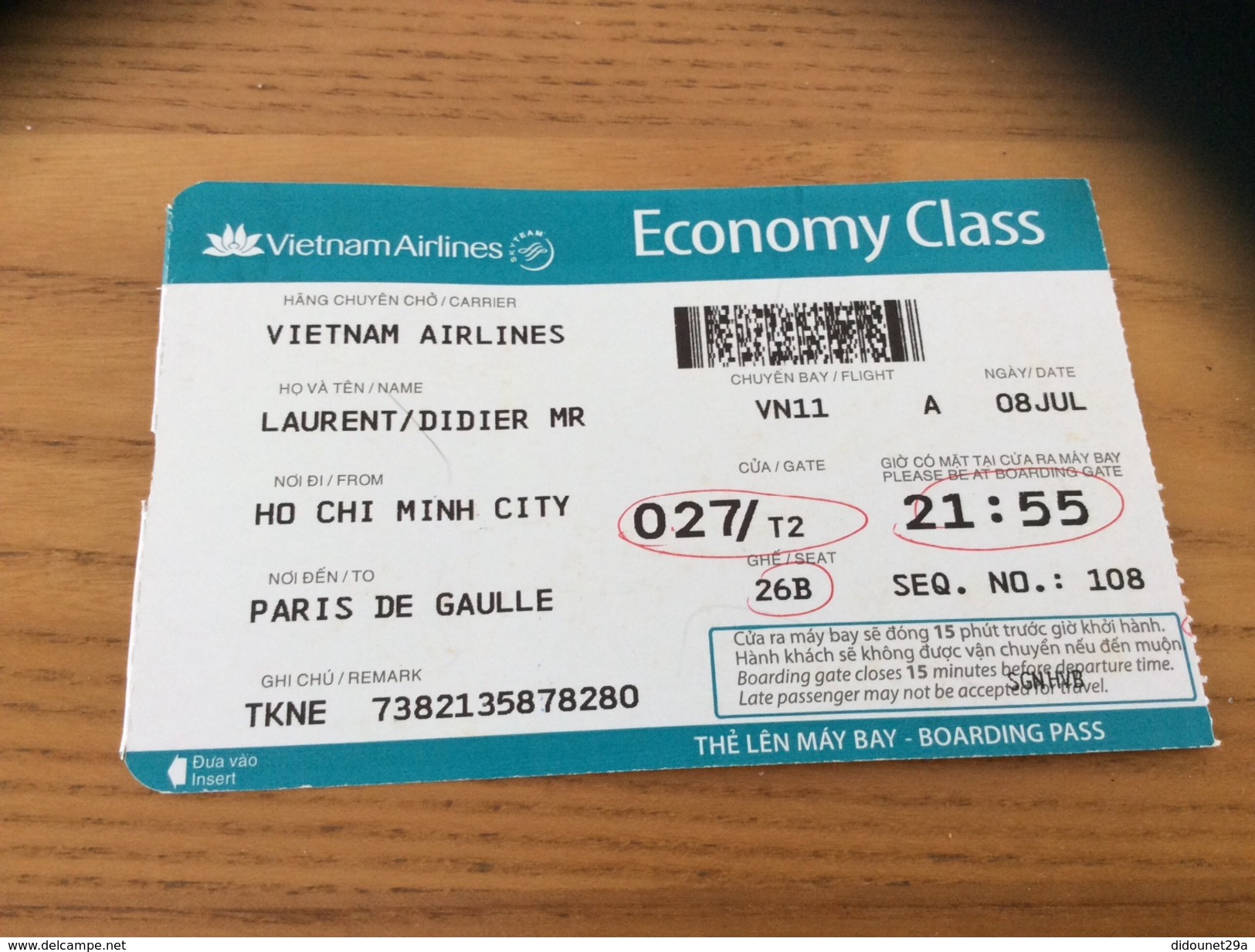 Billet D´avion ** "Vietnam Airlines - HO CHI MINH CITY - PARIS" - Wereld