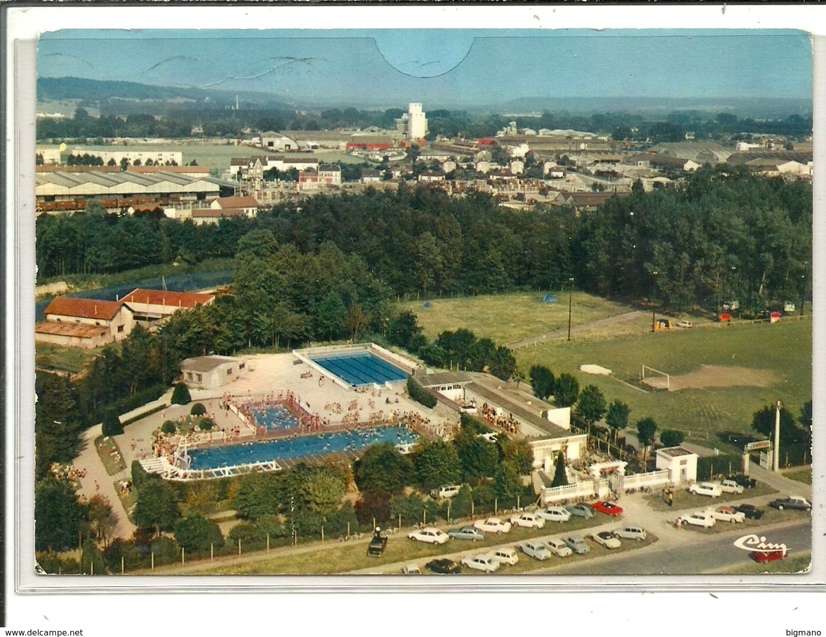 Soissons Vue Aérienne Piscine Et Camping ( Stade - Terrain De Football ) - Soissons