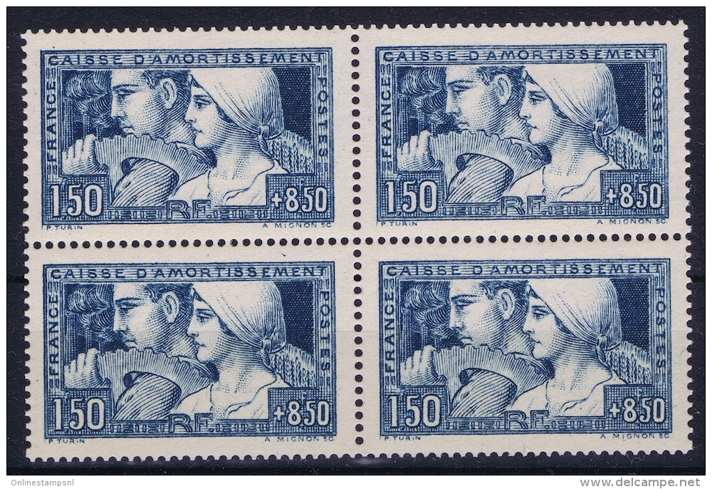 France Yv 252 Etat I Postfrisch/neuf Sans Charniere /MNH/** Caisse D'Amortissement Centré Bien Block De 4 - Neufs