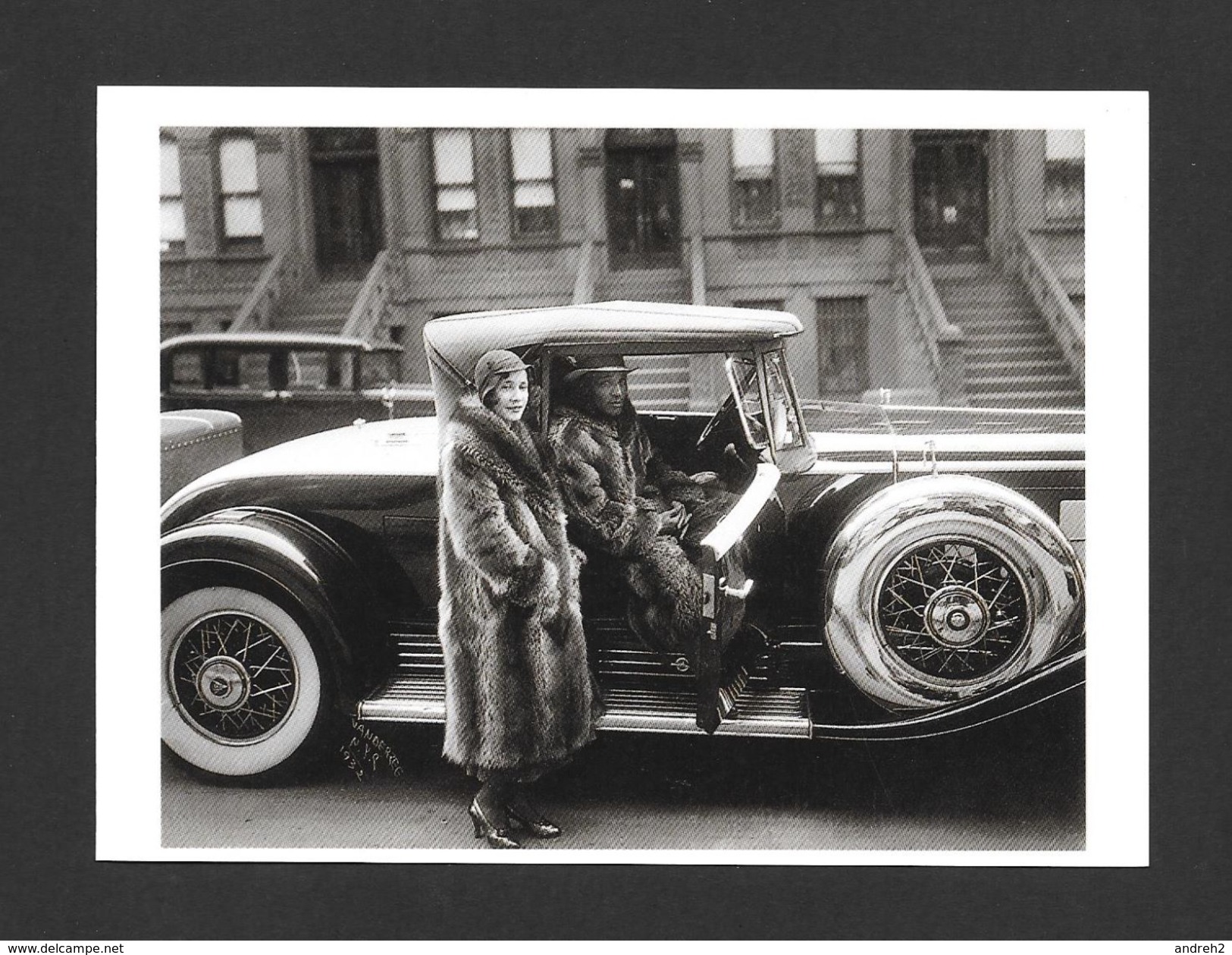 COUPLES - COUPLE IN RACCOON COATS 1932 - 6½ X 4¾ Po - 16½ X 12 Cm - PHOTO JAMES VAN DER ZEE - Couples