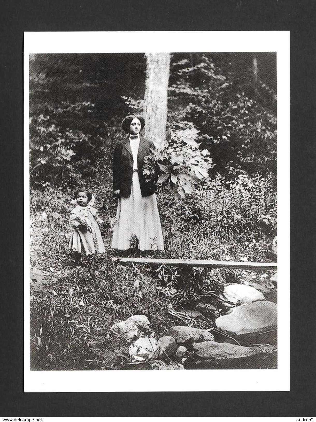 ENFANTS - KATE AND RACHEL - MOTHER AND HER LITTLE GIRL C. 1908 - 6½ X 4¾ Po - 16½ X 12 Cm - PHOTO JAMES VAN DER ZEE - Autres & Non Classés