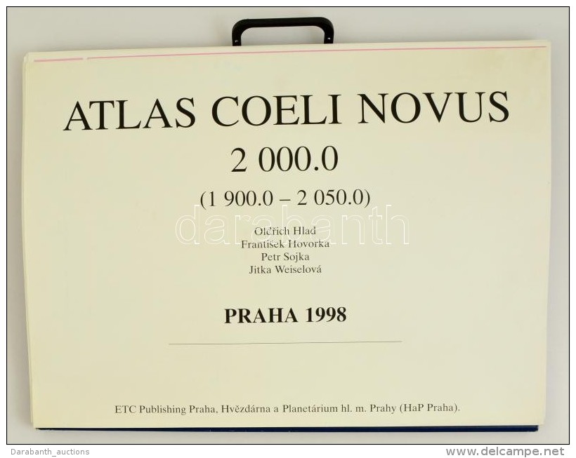 Csillagatlasz. Atlas Coeli Novus 2 000.0  Hlad, O., Hovorka, F., Sojka, P., Weiselov&aacute;, J. Praha, 1998.... - Otros & Sin Clasificación