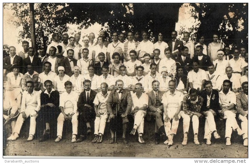 * Ungv&aacute;r, Uzhorod; TeniszezÅ‘k Csoportk&eacute;pe / Tennis Players. Group Photo (v&aacute;gott / Cut) - Unclassified