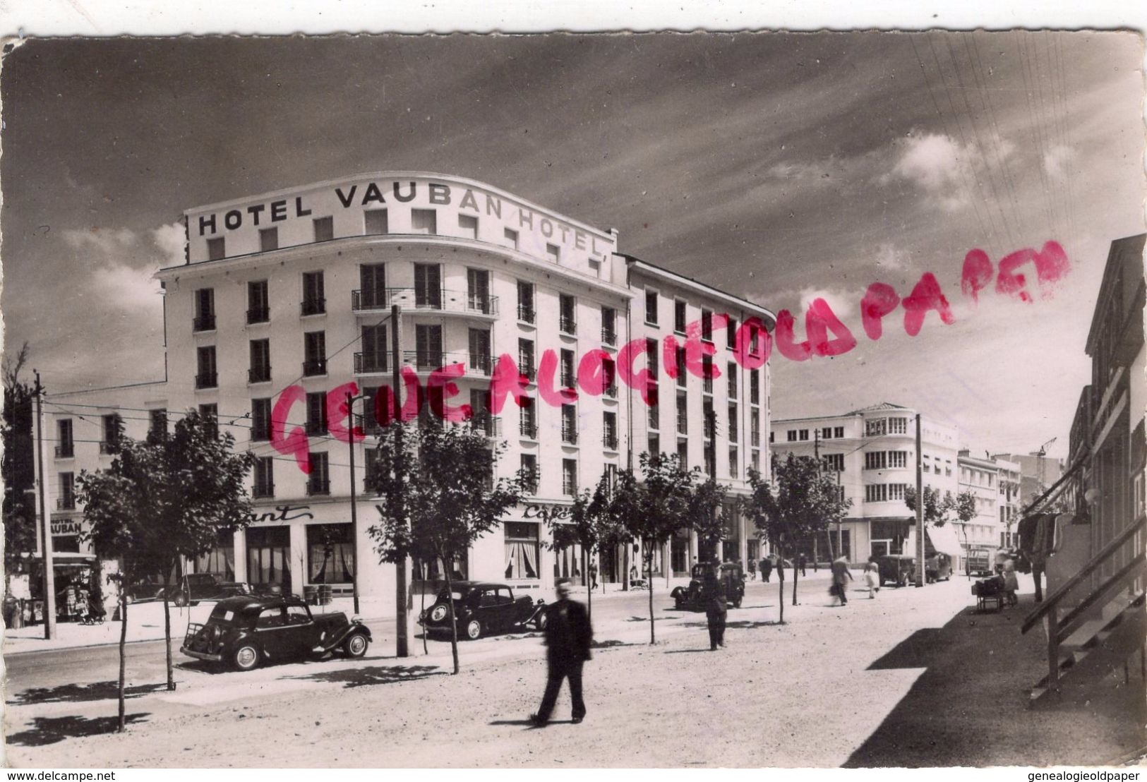29 - BREST - LES HOTELS   HOTEL VAUBAN - TRACTION AVANT CITROEN - Brest