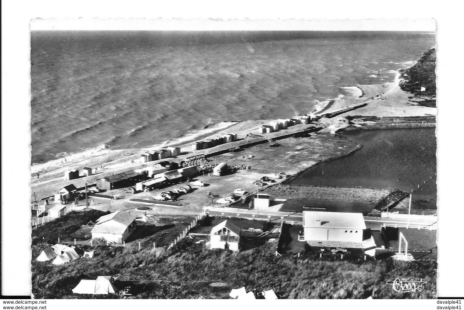 76  SAINT AUBIN SUR MER PLAGE A MAREE HAUTE VUE  AERIENNE BON ETAT 2 SCANS - Altri & Non Classificati