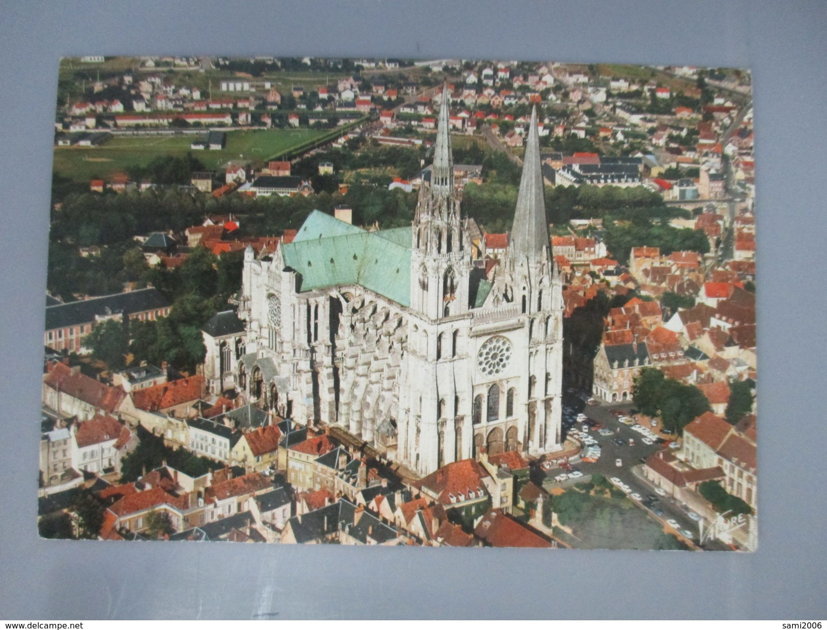 CPA PHOTO 28 CHARTRES  VUE AERIENNE DE LA CATHEDRALE - Chartres