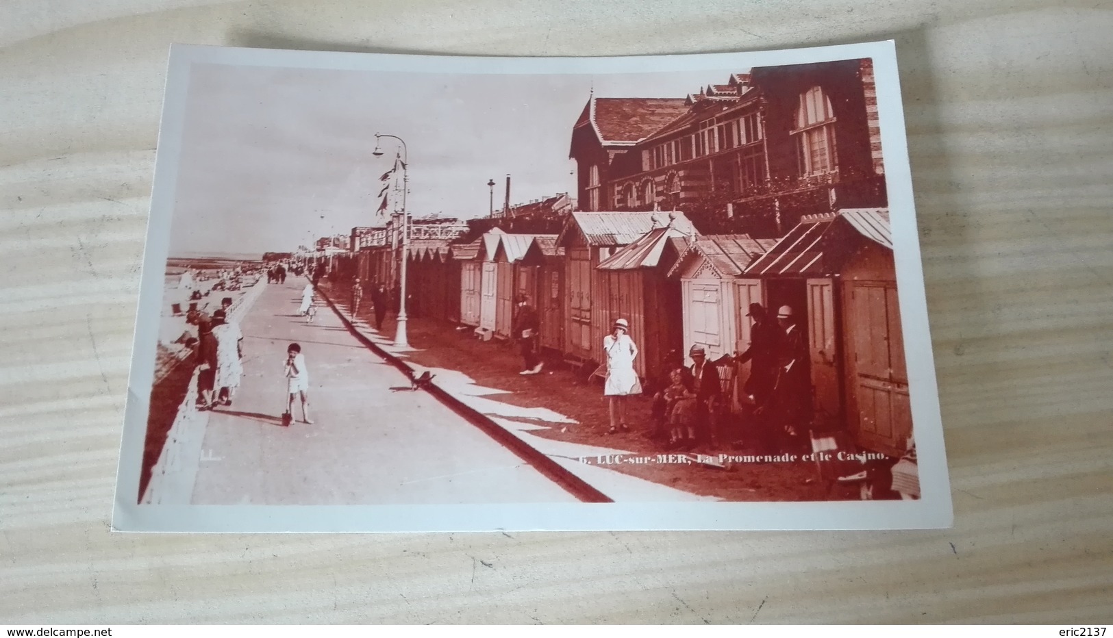 LUC SUR MER - LA PROMENADE ET LE CASINO - Luc Sur Mer