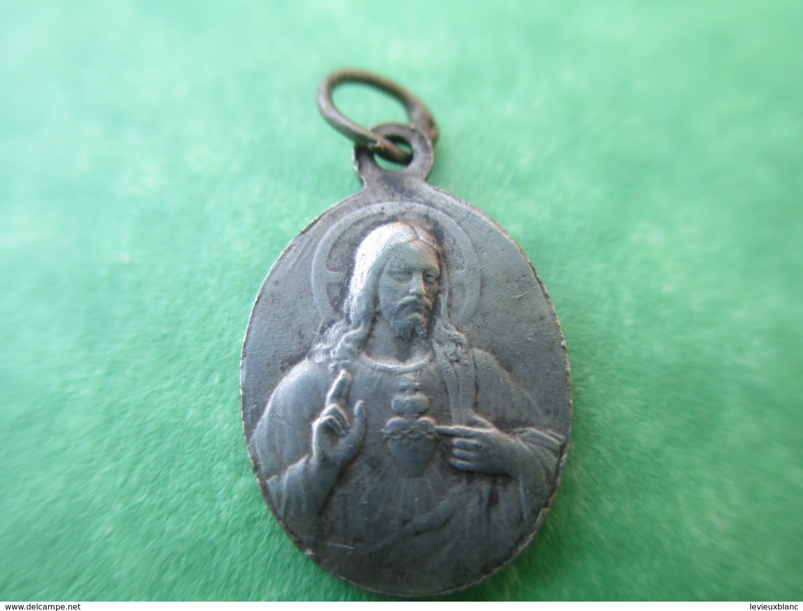 Petite Médaille Religieuse/ Saint Scapulaire / Le C&oelig;ur Du Christ /Fin  XIXème Siècle     CAN290 - Religion &  Esoterik