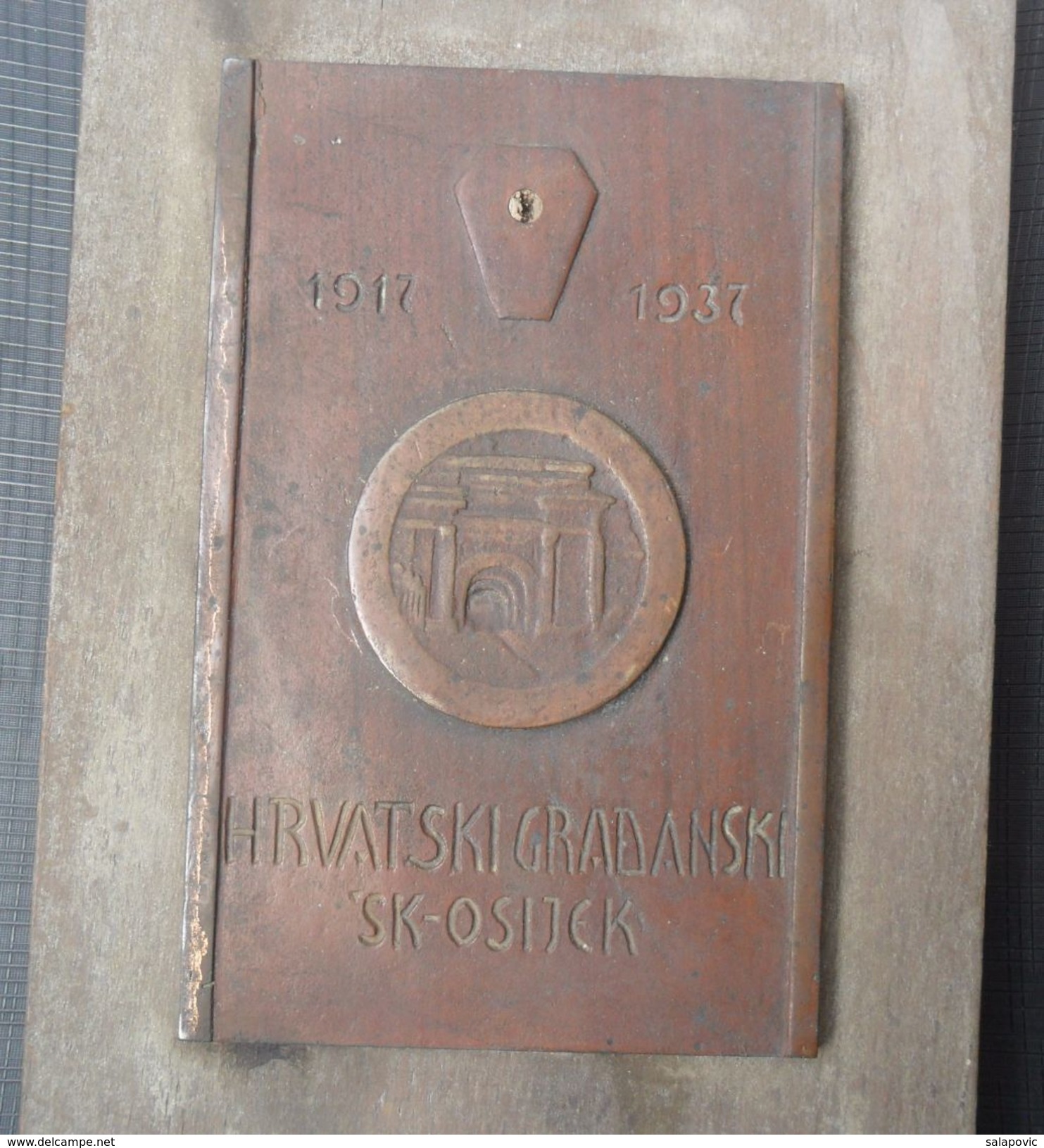 PLAQUE, PLAKETA HRVATSKI GRADJANSKI SPORT KLUB OSIJEK 1917 - 1937 FOOTBALL CLUB, RRARE - Autres & Non Classés