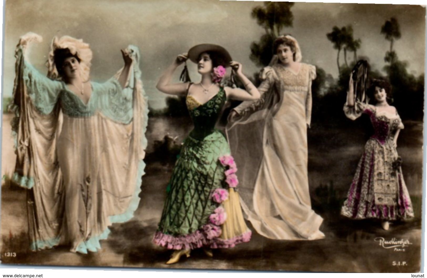 Femmes - Danse ( Photographe Reutlinger) - Danse