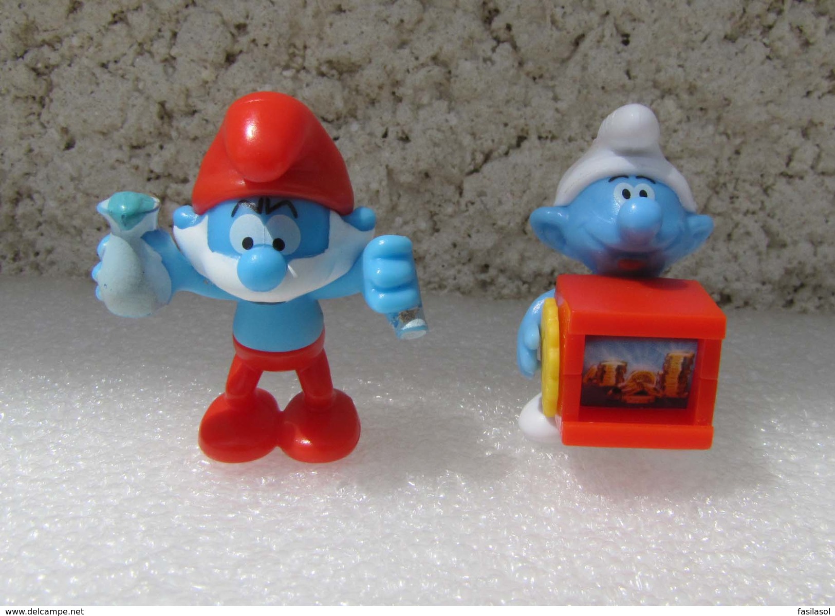 Ferrero 1995 : 12 Schtroumpfs Différentes Années (Figurines Issus De Maxi-Kinder Et Kinder Surprise) - Smurfs