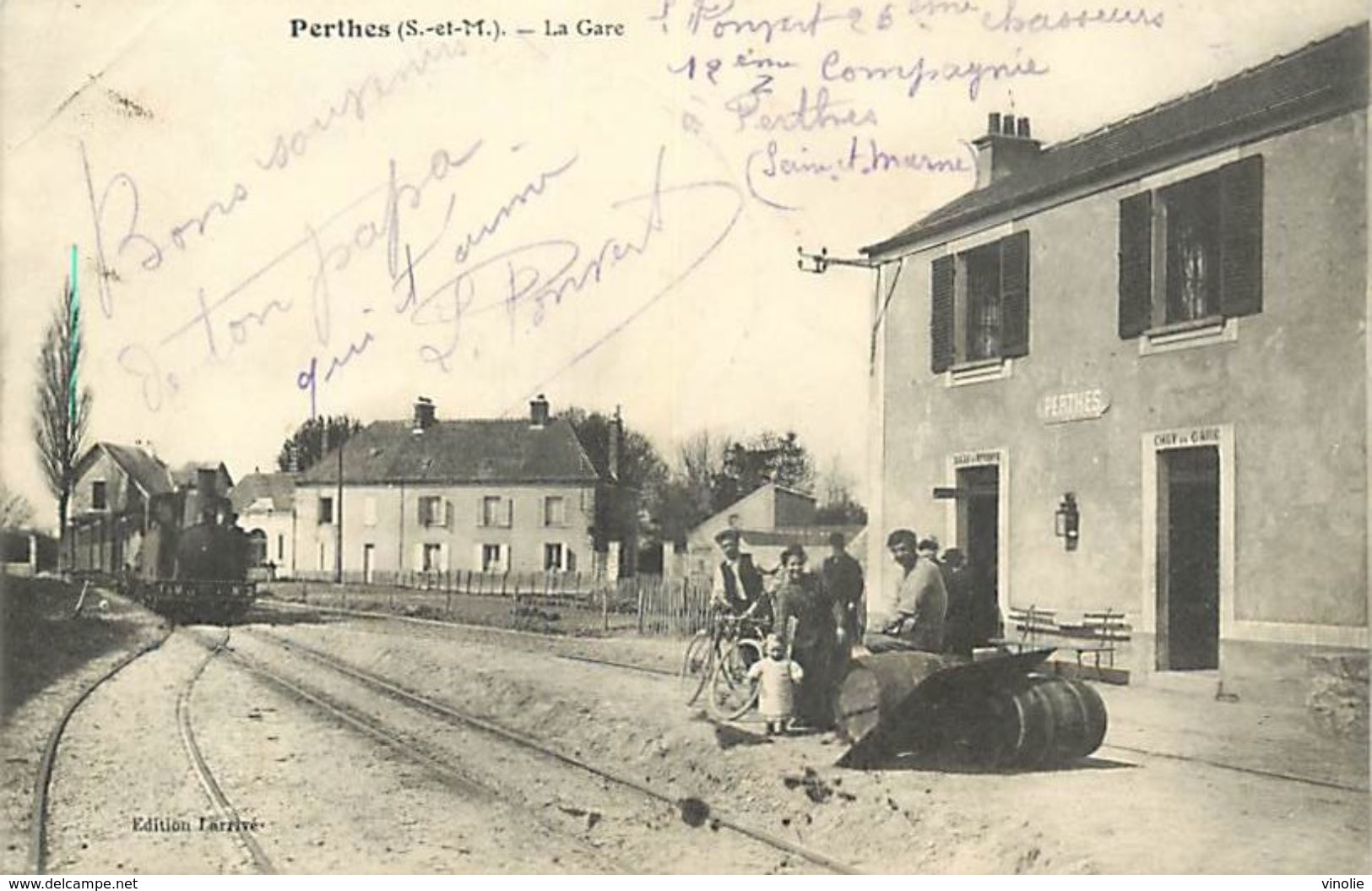 A-17.7495 :   LIGNE DE CHEMIN DE FER. TRAIN. GARE. PERTHES - Perthes