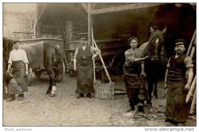 Berlin Mitte (1000) Hufschmied Heinrich Ullerich Foto AK 1913 II (Stauchung, Fleckig RS) - Sonstige & Ohne Zuordnung