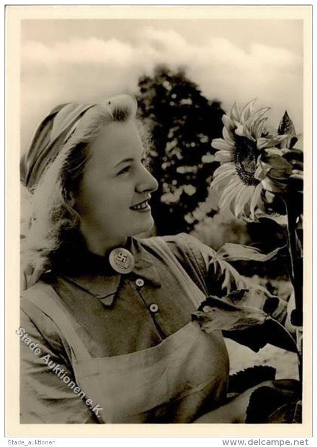 Propaganda WK II RAD WK II Gerda Strauch Als Arbeitsmaid Foto AK I- - Weltkrieg 1939-45