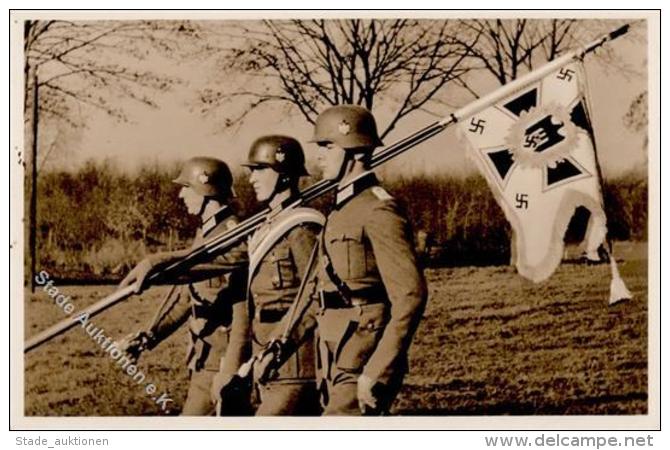 Fahne / Standarte WK II Ratzeburg (2418) Tag Der Wehrmacht WK II   Foto AK I-II - Weltkrieg 1939-45