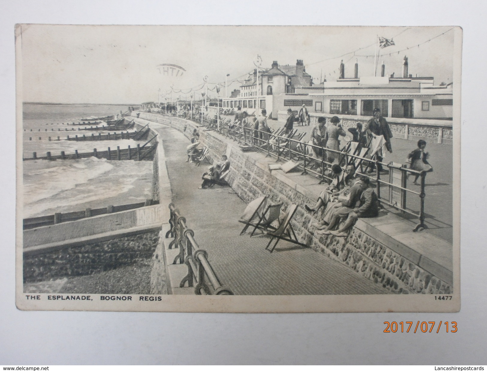 Postcard The Esplanade Bognor Regis PU 1946  To Cliftons Farm Scorton My Ref  B11506 - Bognor Regis