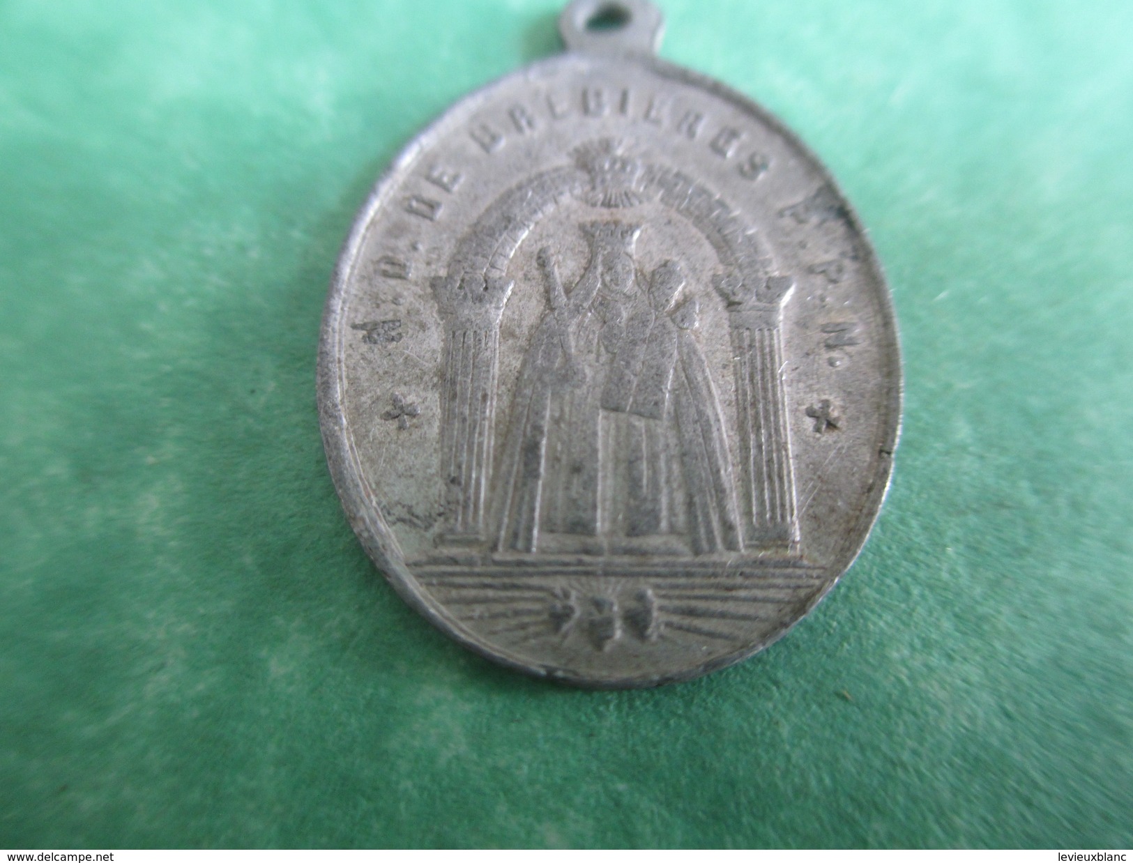 Petite Médaille Religieuse/Notre Dame De Brebiéres/Albert / Somme/Début XXéme       CAN422 - Religion & Esotericism