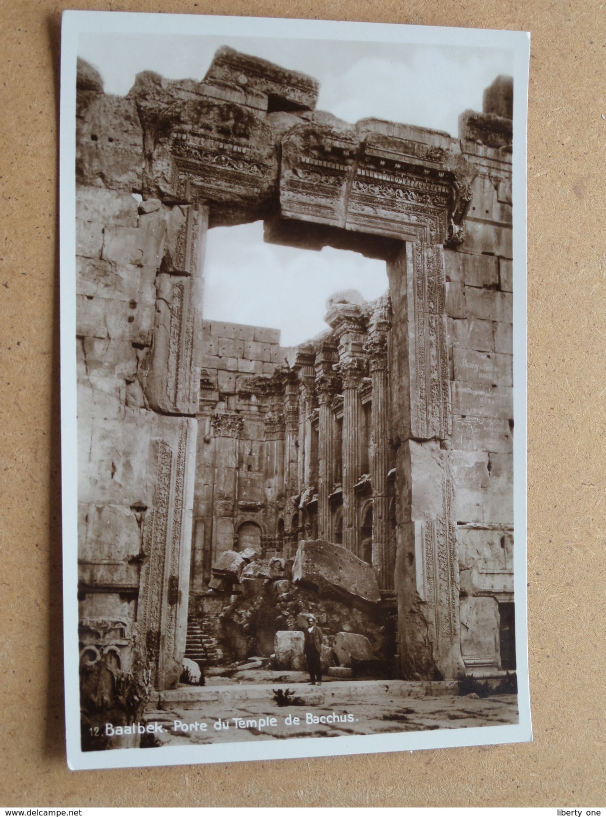 BAALBEK Porte Du Temple De Bacchus ( 12 - Wakim Awad ) Anno 19?? ( Details Zie Foto´s ) !! - Liban