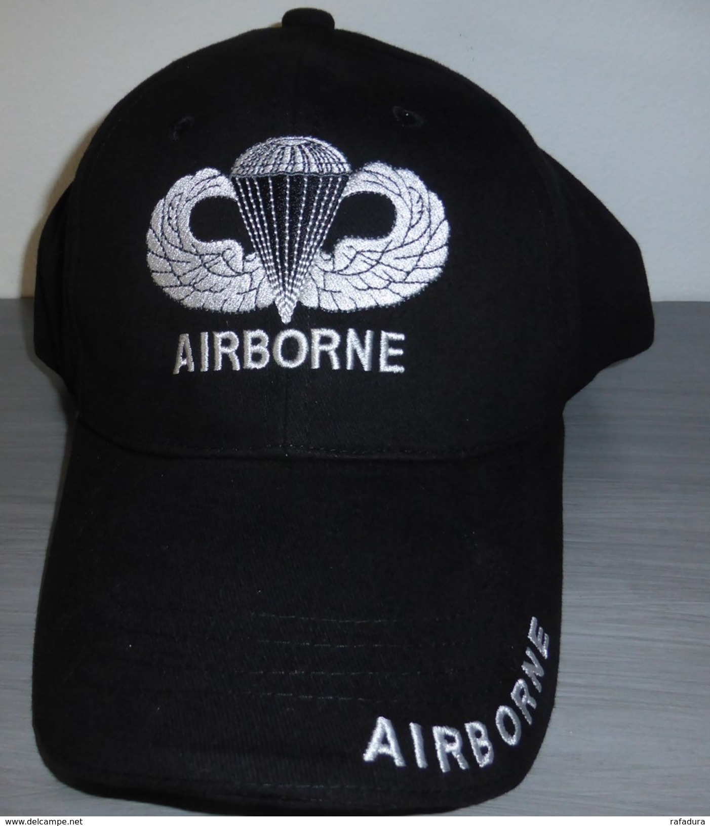Casquette Noire AIRBORNE " Parachute " PARATROOPER JEEP CAP US VO MILITARIA US - Casques & Coiffures