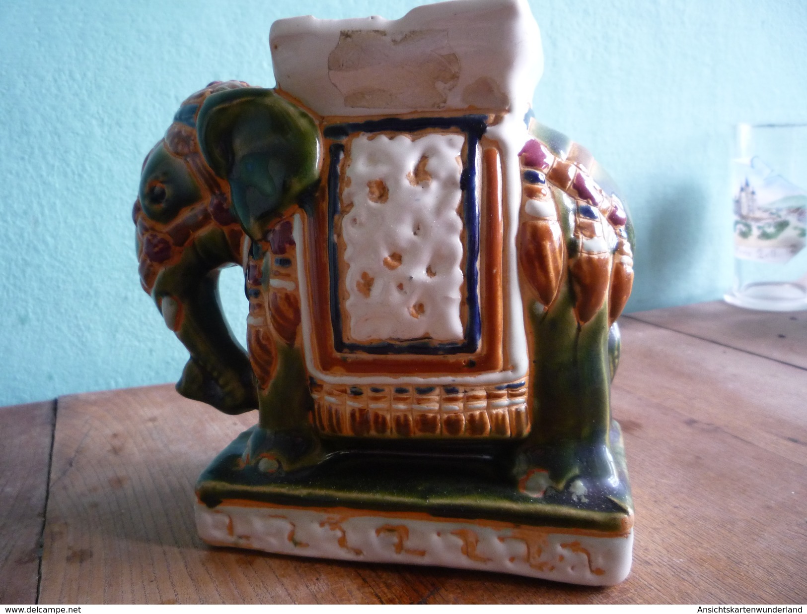 Aschenbecher Mit Einem Indischen Elefanten - Porcelain