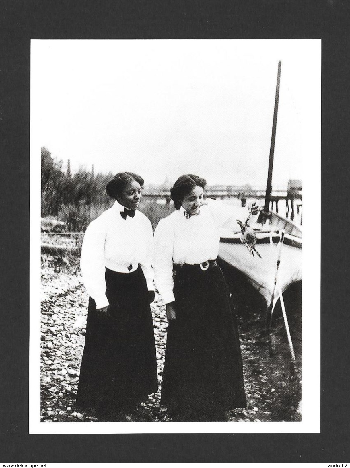 PHOTOGRAPHIE - FRIENDSHIP LS C. 1908 - 6½ X 4¾ Po - 16½ X 12 Cm - PHOTO JAMES VAN DER ZEE - Photographie